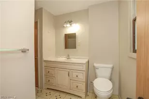 1164 Hartville Rd, Atwater, OH 44201 - Photo 14