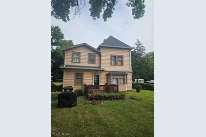 24 Villa Beach, Loveland, OH 44110 - Photo 1