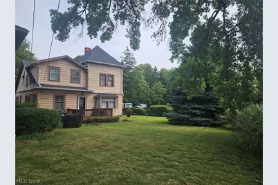 24 Villa Beach, Loveland, OH 44110 - Photo 2