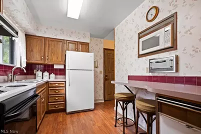 2502 Eastlawn Street, Lorain, OH 44052 - Photo 10
