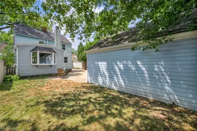 16810 Seneca Avenue, Oakwood, OH 44107 - Photo 6