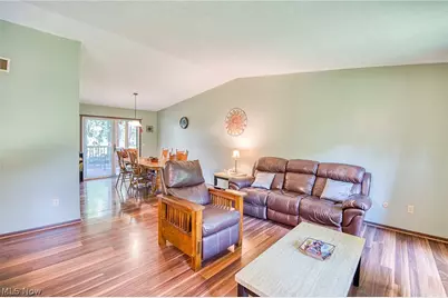 321 Perry Road, Tallmadge, OH 44278 - Photo 6