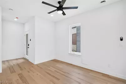 1352 W 78th Street, Loveland, OH 44102 - Photo 6