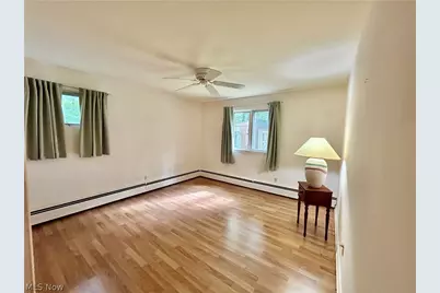 10347 Hillsover Drive, Kirtland, OH 44094 - Photo 32