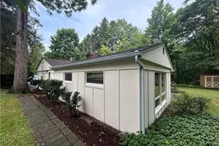 10347 Hillsover Dr, Kirtland, OH 44094 - Photo 16