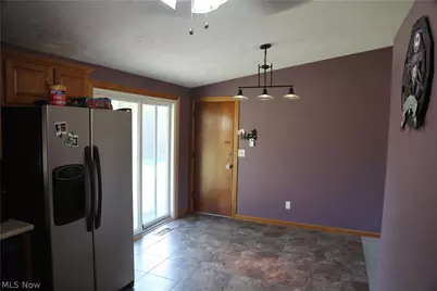 2200 W 37th Street, Lorain, OH 44053 - Photo 4