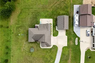 212 Cardington Ln, Burbank, OH 44214 - Photo 8