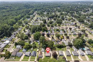 2956 Stockton St, Akron, OH 44314 - Photo 2