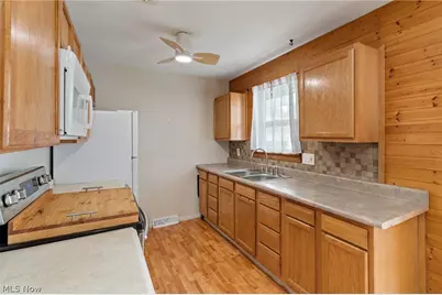 2956 Stockton Street, Akron, OH 44314 - Photo 10