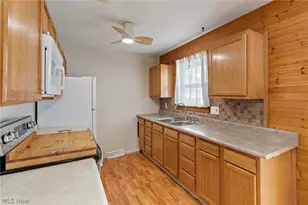 2956 Stockton St, Akron, OH 44314 - Photo 10