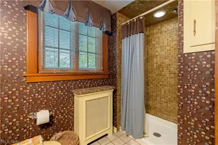 3705 Croydon Dr NW, Canton, OH 44718 - Photo 32