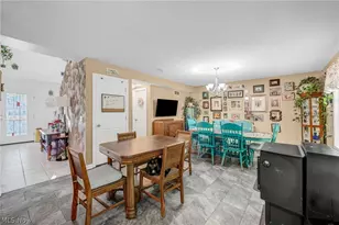 2049 N Park Ln, Roaming Shores, OH 44084 - Photo 18