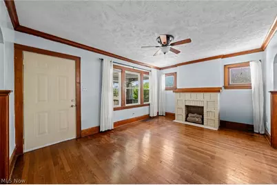 2318 Mogadore Road, Akron, OH 44312 - Photo 2