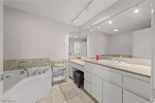 707 Mariner Village Dr, Huron, OH 44839 - Photo 20