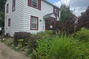 17425 Glendale Ave, Loveland, OH 44128 - Photo 2