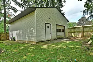 1982 Wendy Ln, Poland, OH 44514 - Photo 4