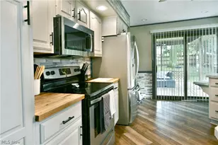 1982 Wendy Ln, Poland, OH 44514 - Photo 12