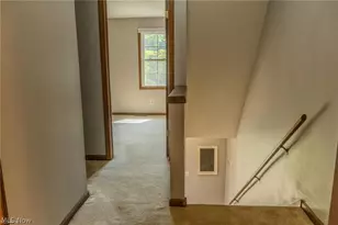 203 Albany Dr NW, Canton, OH 44708 - Photo 30