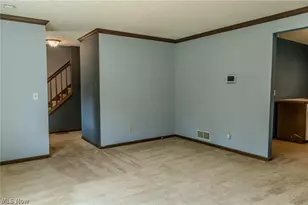203 Albany Dr NW, Canton, OH 44708 - Photo 22