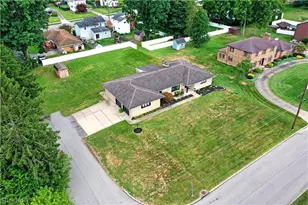 2387 Country Ln, Poland, OH 44514 - Photo 36