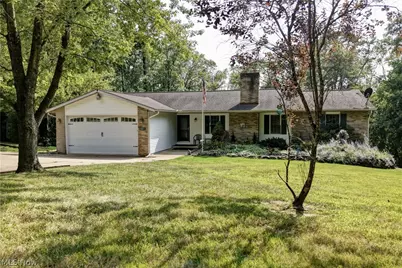 5601 Township Road 466, Lakeville, OH 44638 - Photo 2