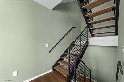 2334 W 16th Place, Loveland, OH 44113 - Photo 16