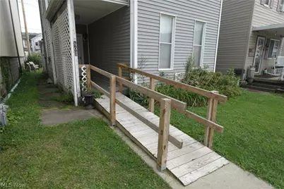 808 S Zane Hwy, Martins Ferry, OH 43935 - Photo 2