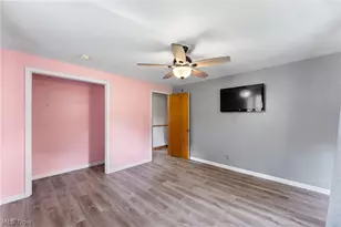 695 S 15th St, Sebring, OH 44672 - Photo 16