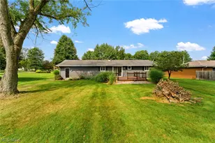 695 S 15th St, Sebring, OH 44672 - Photo 32