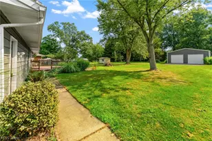 695 S 15th St, Sebring, OH 44672 - Photo 2