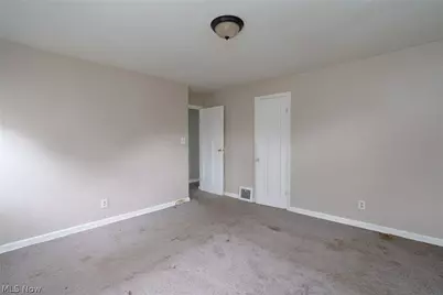 4212 E 147th Street, Loveland, OH 44128 - Photo 12
