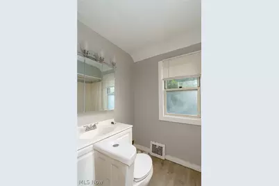 4212 E 147th Street, Loveland, OH 44128 - Photo 8