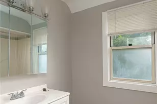 4212 E 147th St, Loveland, OH 44128 - Photo 8