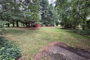 10745 Johnnycake Ridge Rd, Concord Twp, OH 44077 - Photo 18