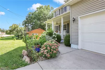 22 Garfield Avenue, New Concord, OH 43762 - Photo 4