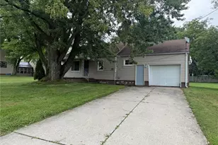 730 Pennsylvania Ave, Mansfield, OH 44905 - Photo 1