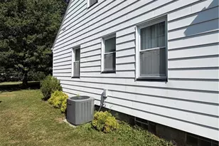 605 Allen Ave, Ashtabula, OH 44004 - Photo 8