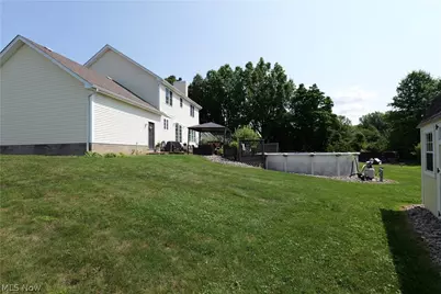 5295 Sycamore Hill Drive, New Middletown, OH 44442 - Photo 4