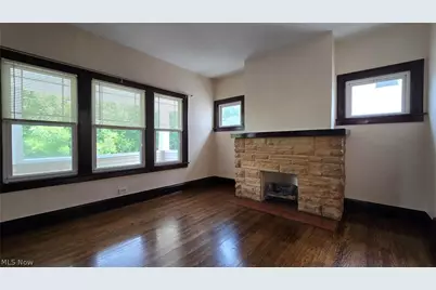 2126 Richland Avenue, Oakwood, OH 44107 - Photo 6