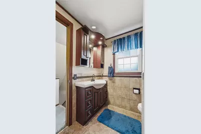 1120 20th Street SW, Massillon, OH 44647 - Photo 34