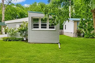 5108 University Dr, Geneva on the Lake, OH 44041 - Photo 4