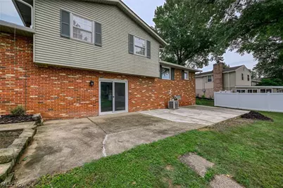 5610 Comanche Street NW, North Canton, OH 44720 - Photo 20