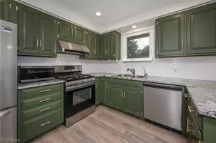 5610 Comanche St NW, North Canton, OH 44720 - Photo 6