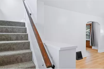 572 E Archwood Avenue, Akron, OH 44301 - Photo 28