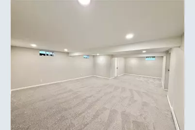 26480 Cannon Road, Huber Heights, OH 44146 - Photo 28