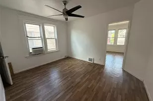 1958 E 120th St, Loveland, OH 44106 - Photo 2