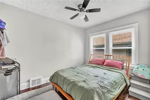 2203 Bunts Rd, Oakwood, OH 44107 - Photo 12