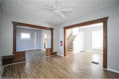 559 E Exchange Street, Akron, OH 44306 - Photo 6