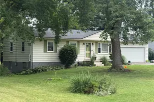 2847 Carillon Dr, Norton, OH 44203 - Photo 10