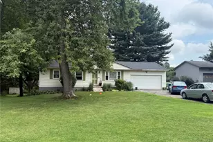 2847 Carillon Dr, Norton, OH 44203 - Photo 12